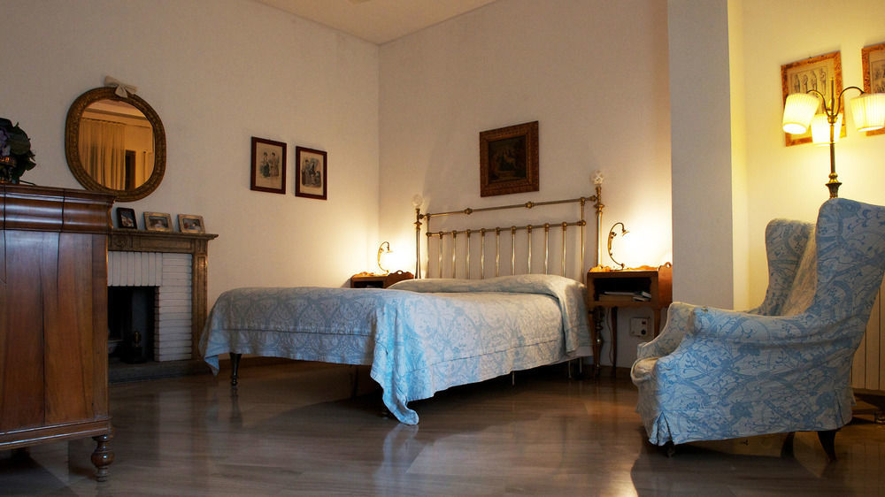 Cristina Rossi Bed&Breakfast Bed and Breakfast Bolonia Exterior foto