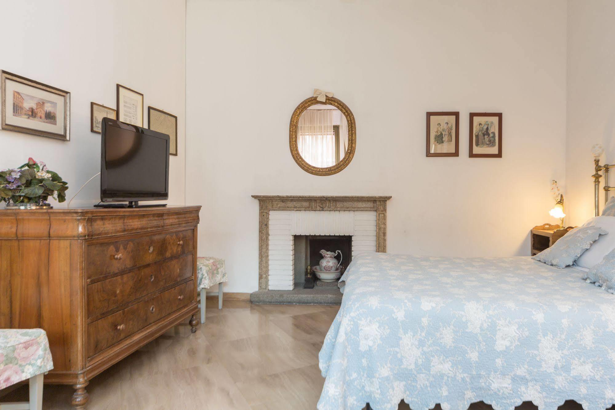 Cristina Rossi Bed&Breakfast Bed and Breakfast Bolonia Exterior foto